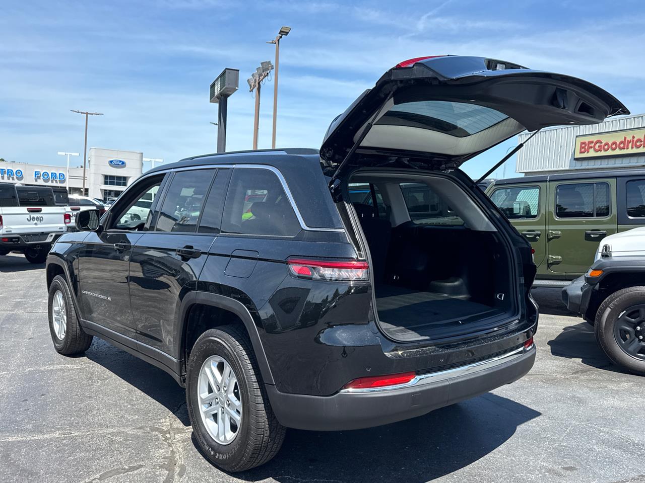 2023 Jeep Grand Cherokee