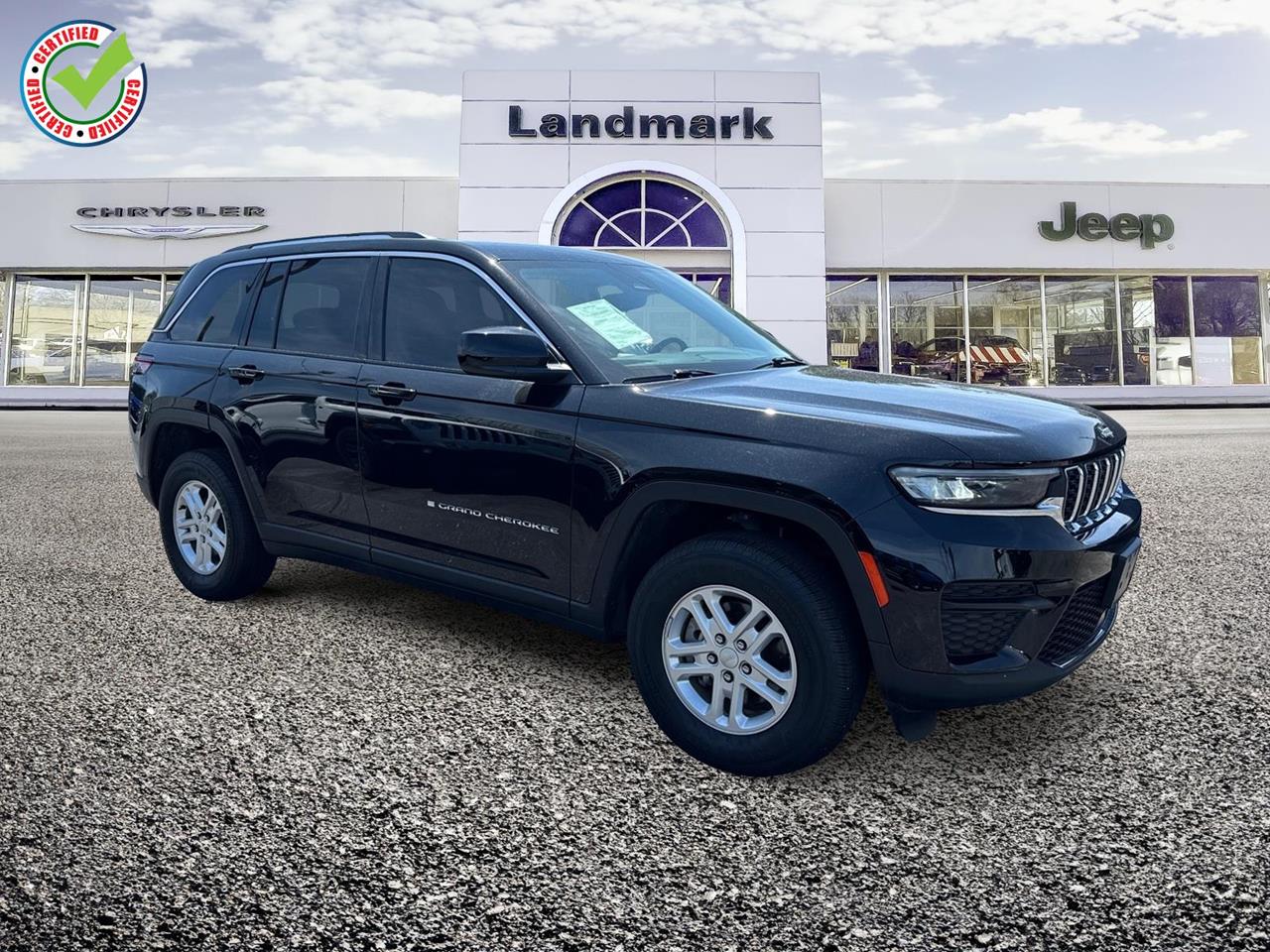 Used 2023 Jeep Grand Cherokee Laredo SUVs
