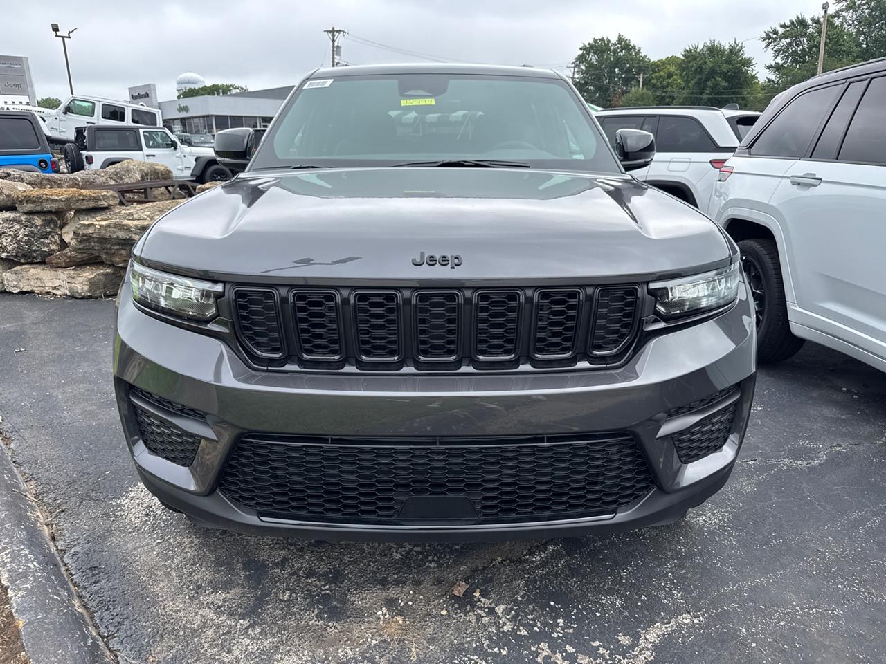 2025 Jeep Grand Cherokee