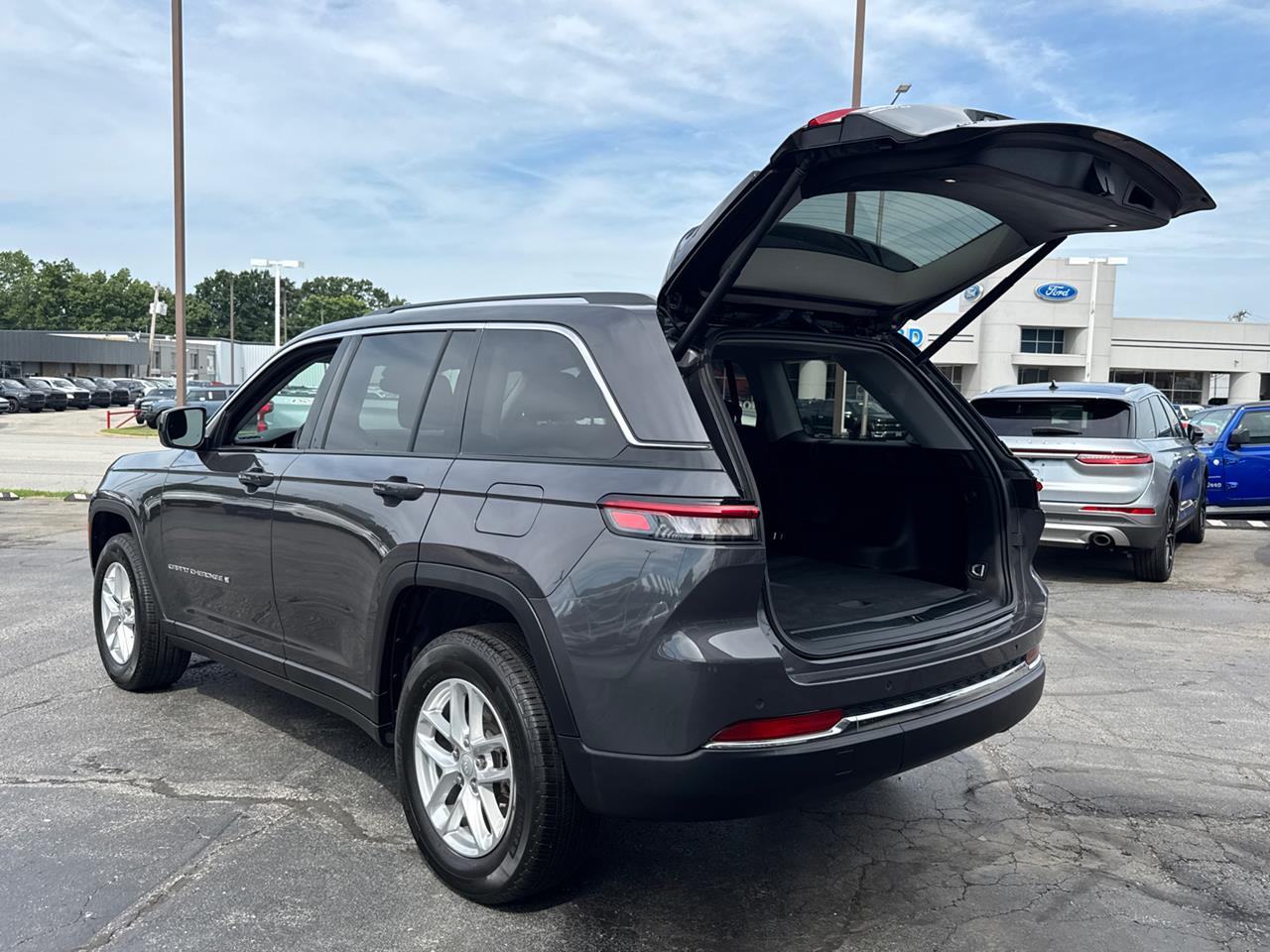2023 Jeep Grand Cherokee