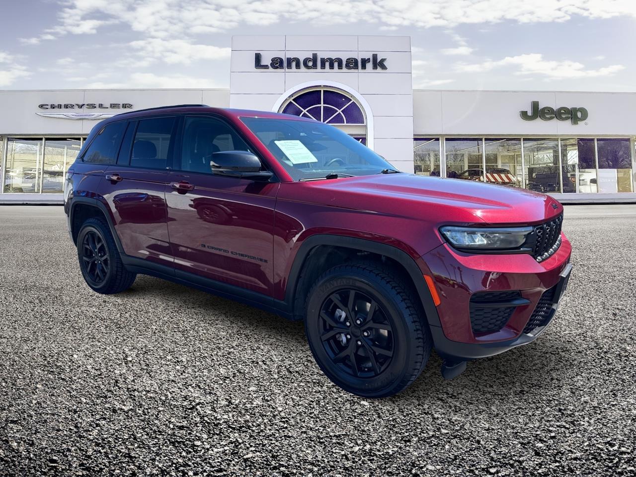 Used 2024 Jeep Grand Cherokee Altitude SUVs