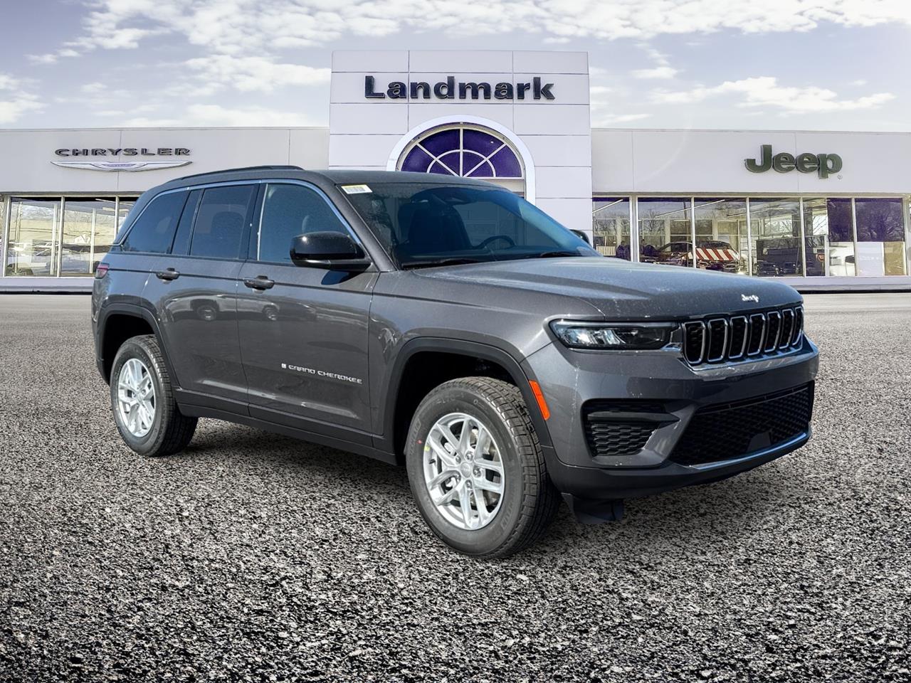 New 2025 Jeep Grand Cherokee Laredo X SUVs