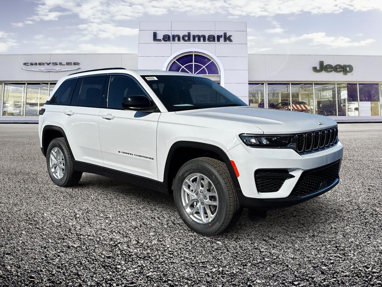 New 2025 Jeep Grand Cherokee Laredo X SUVs