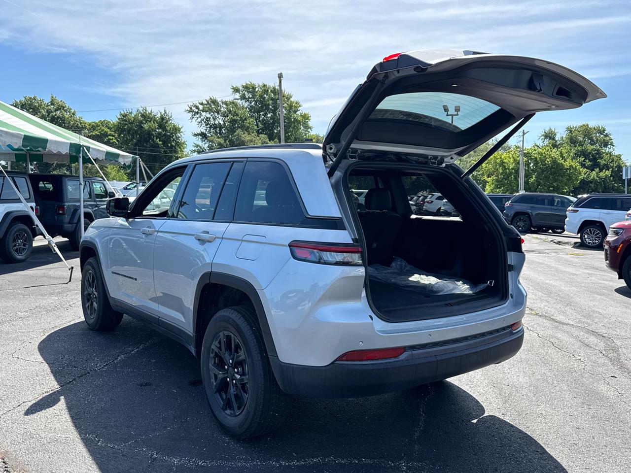 2026 Jeep Grand Cherokee