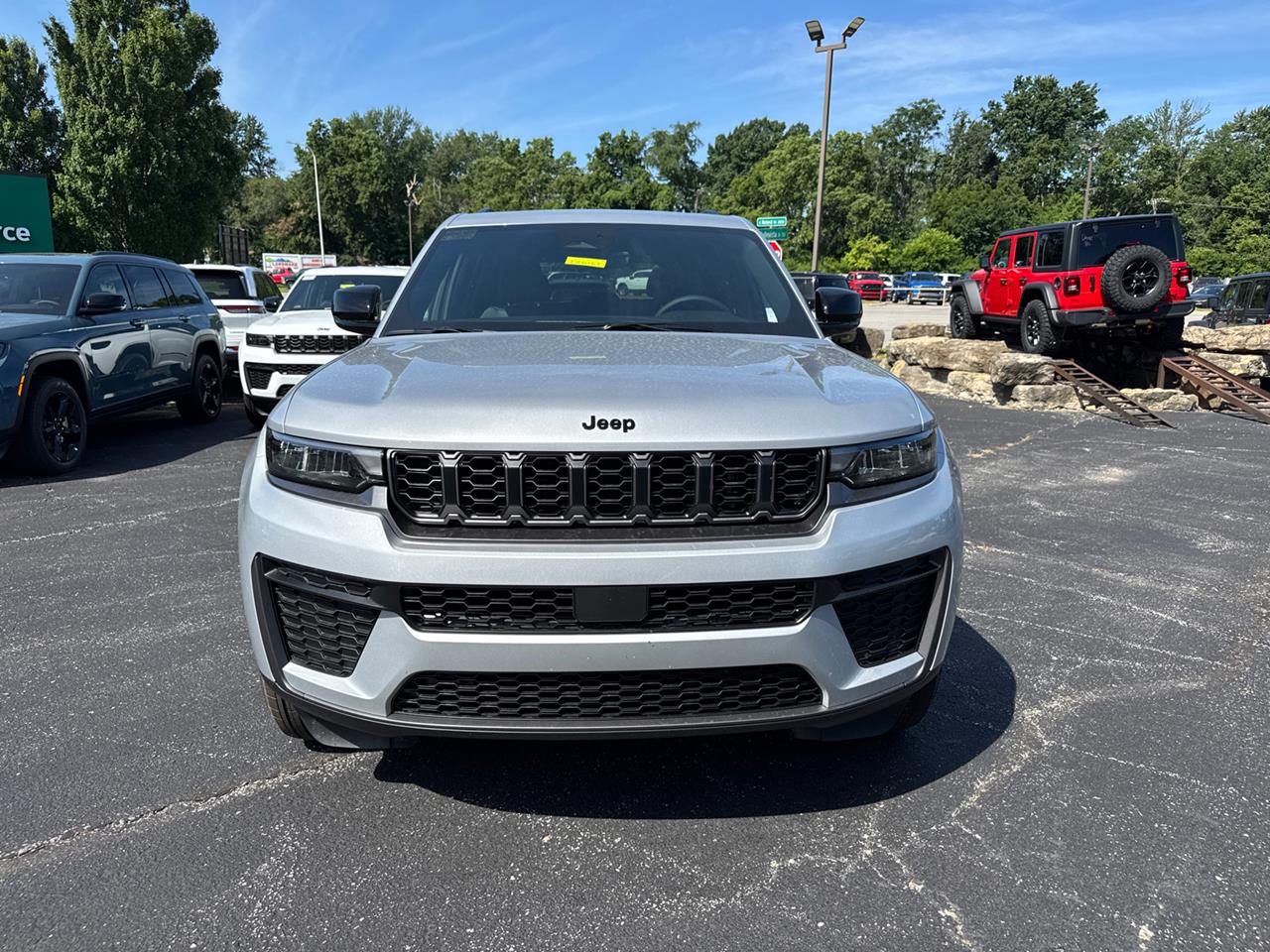 2026 Jeep Grand Cherokee