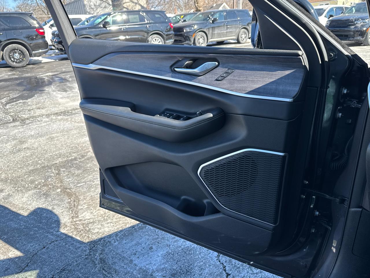 2022 Jeep Grand Cherokee