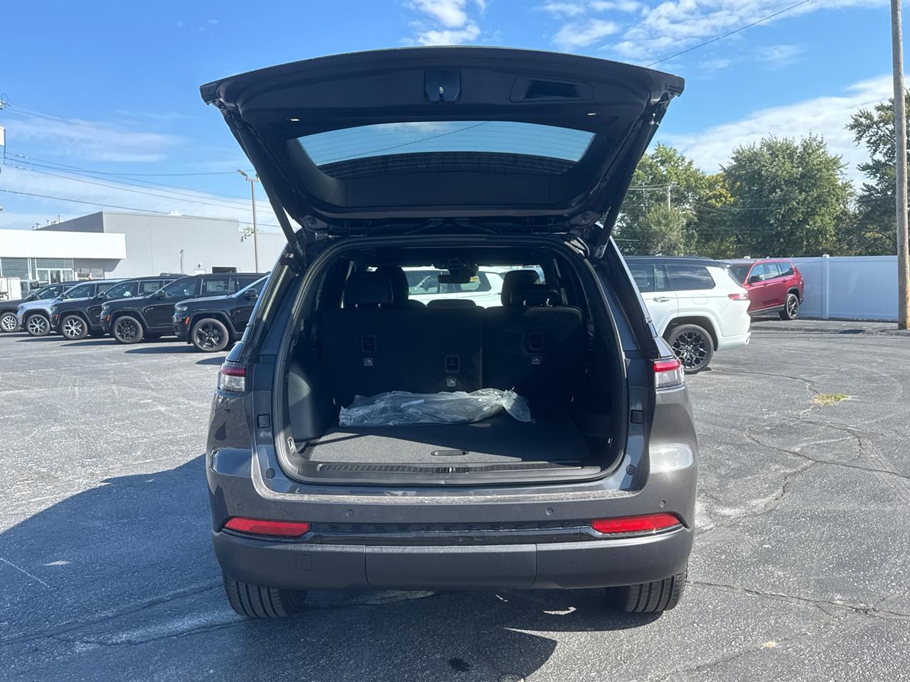 2025 Jeep Grand Cherokee