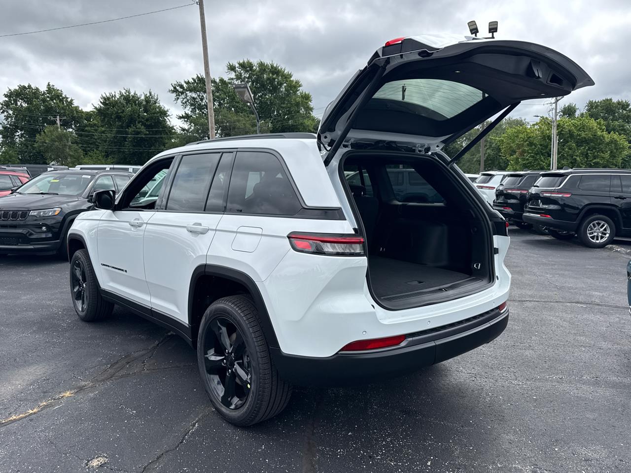 2026 Jeep Grand Cherokee