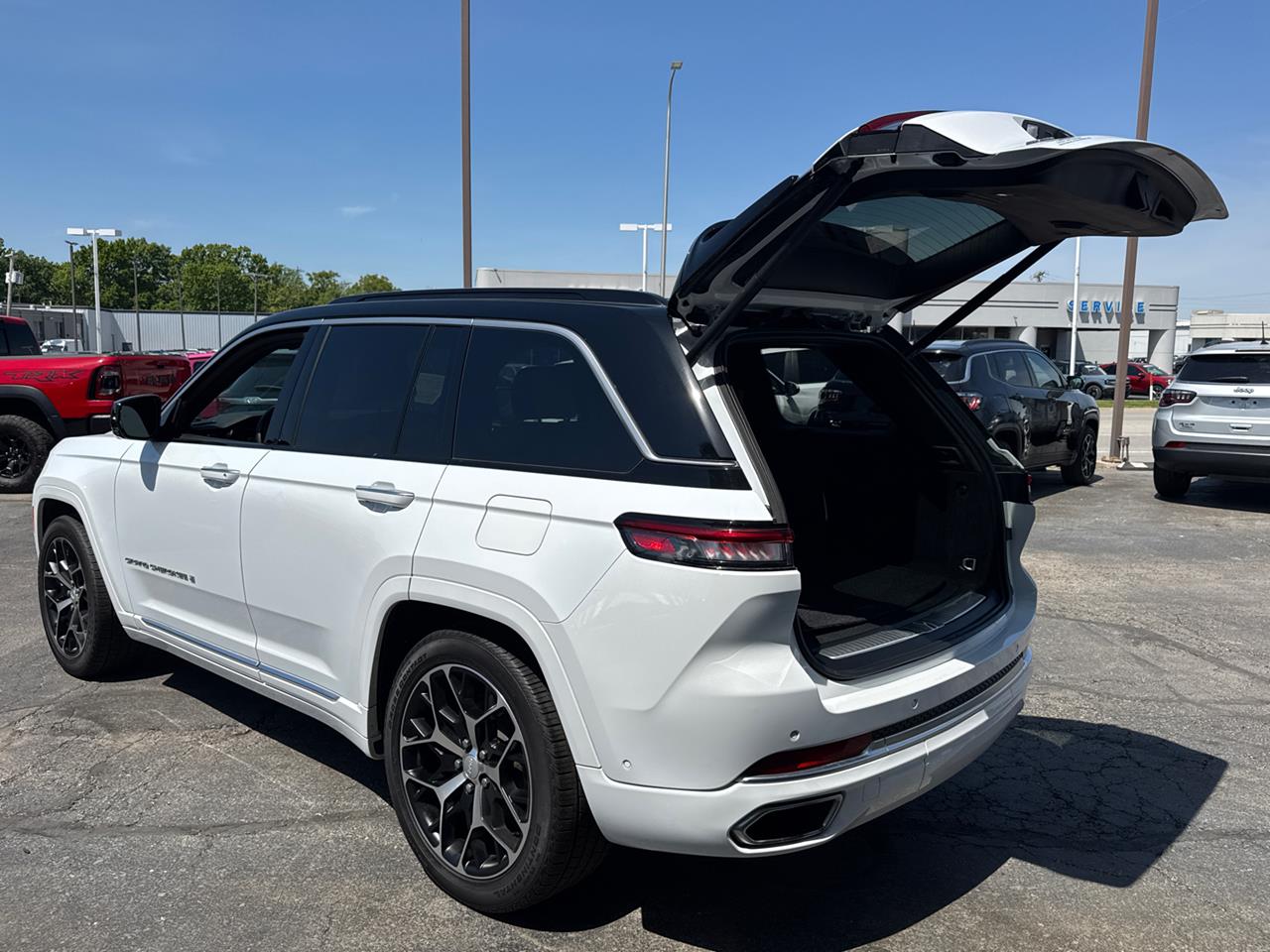 2024 Jeep Grand Cherokee