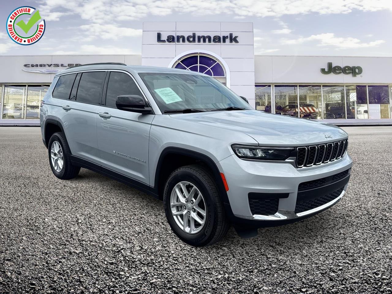 Used 2024 Jeep Grand Cherokee L Laredo SUVs