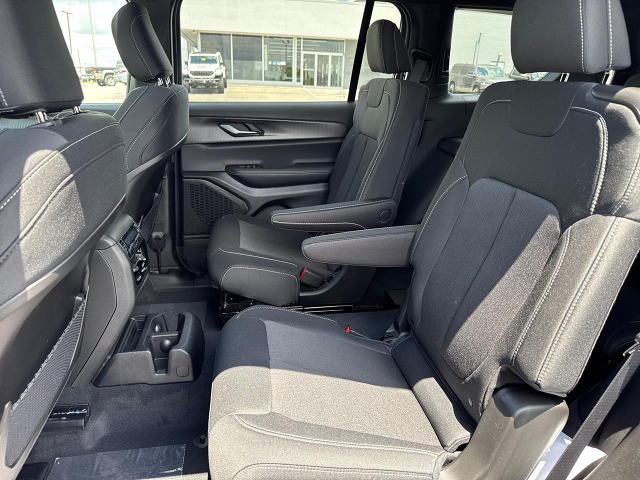 2025 Jeep Grand Cherokee L