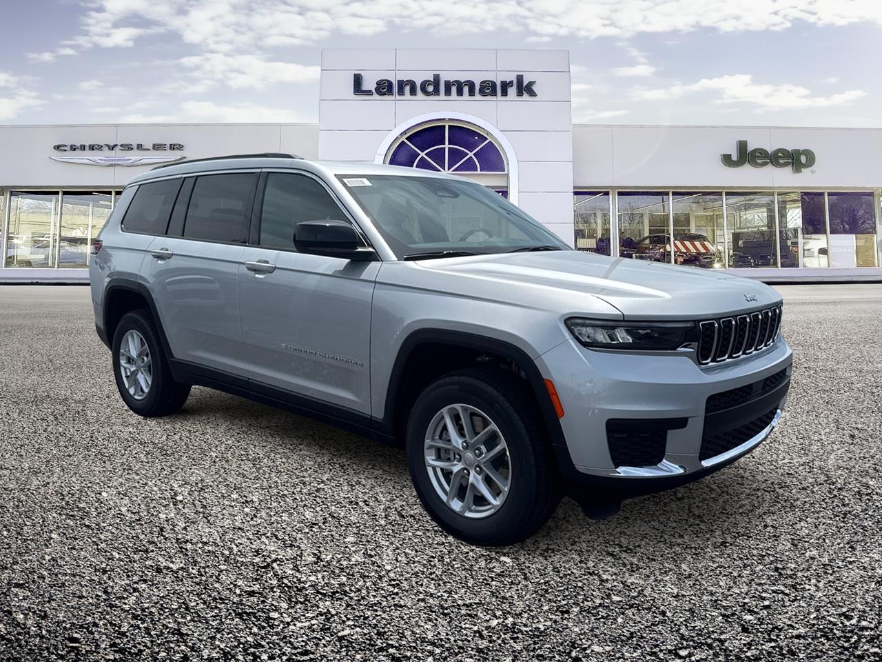 New 2026 Jeep Grand Cherokee L Laredo SUVs
