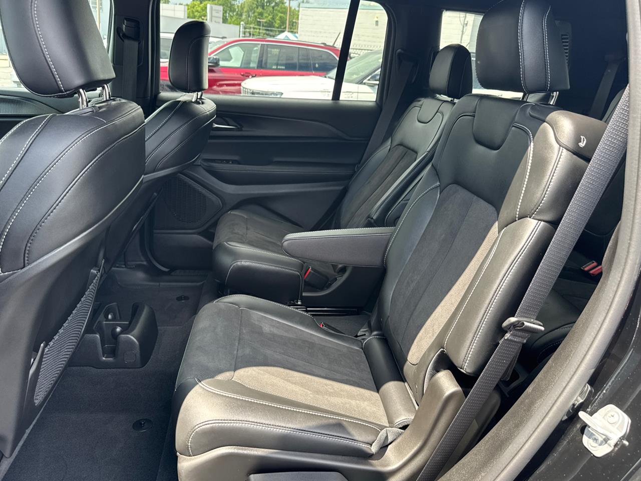 2025 Jeep Grand Cherokee L