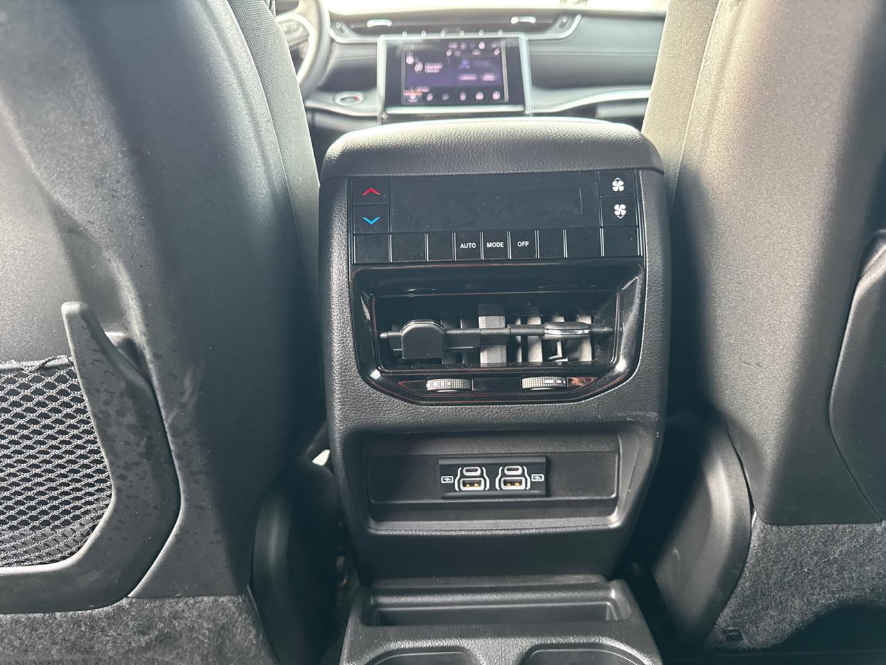 2024 Jeep Grand Cherokee L