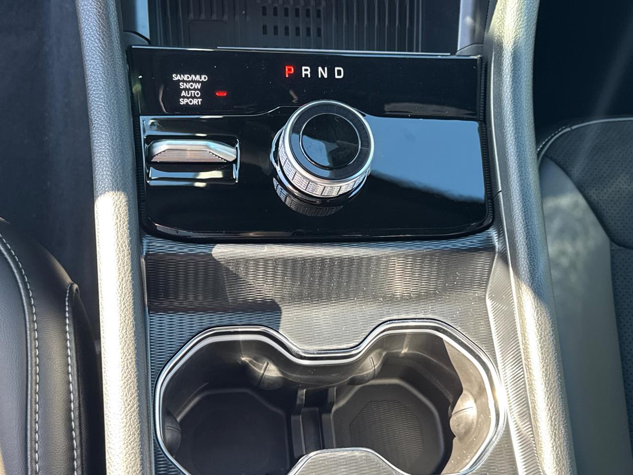 2027 Jeep Grand Cherokee L