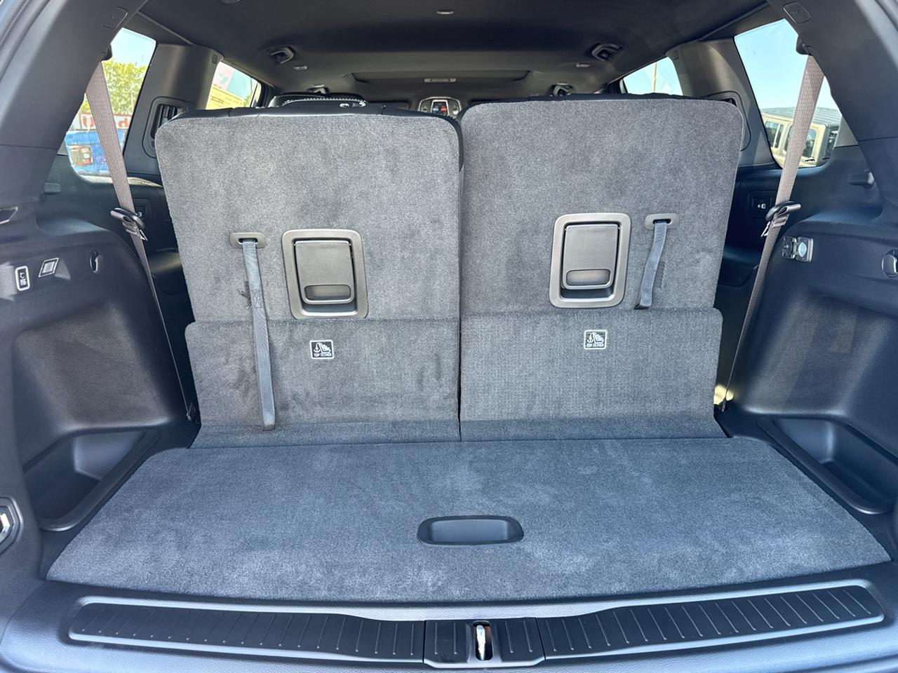 2027 Jeep Grand Cherokee L