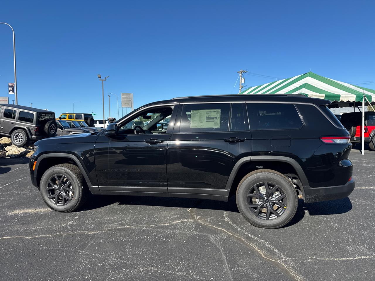 2027 Jeep Grand Cherokee L