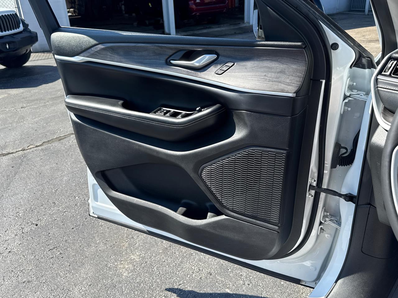 2023 Jeep Grand Cherokee L