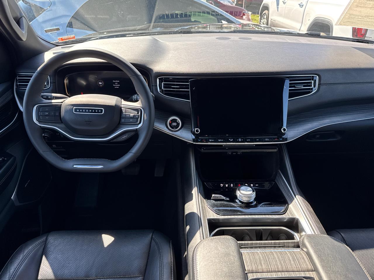 2024 Wagoneer L Wagoneer L