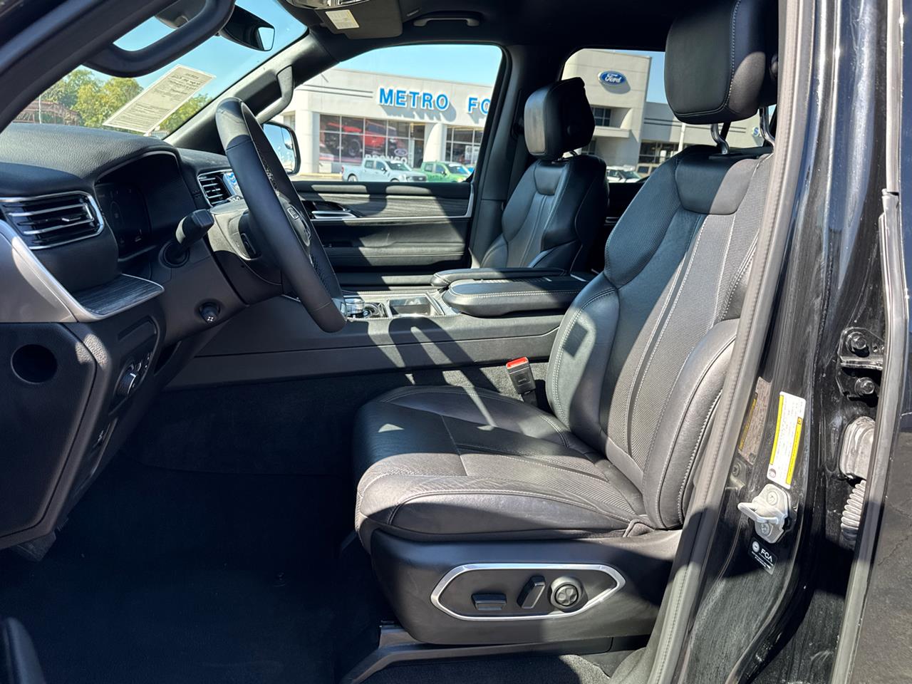 2024 Wagoneer L Wagoneer L