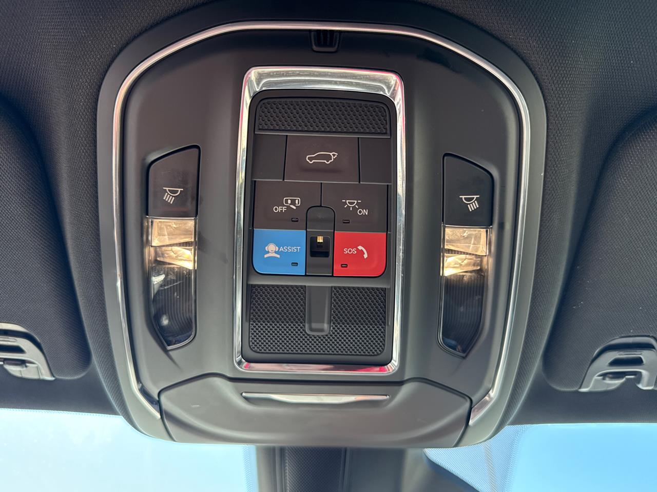 2024 Wagoneer L Wagoneer L