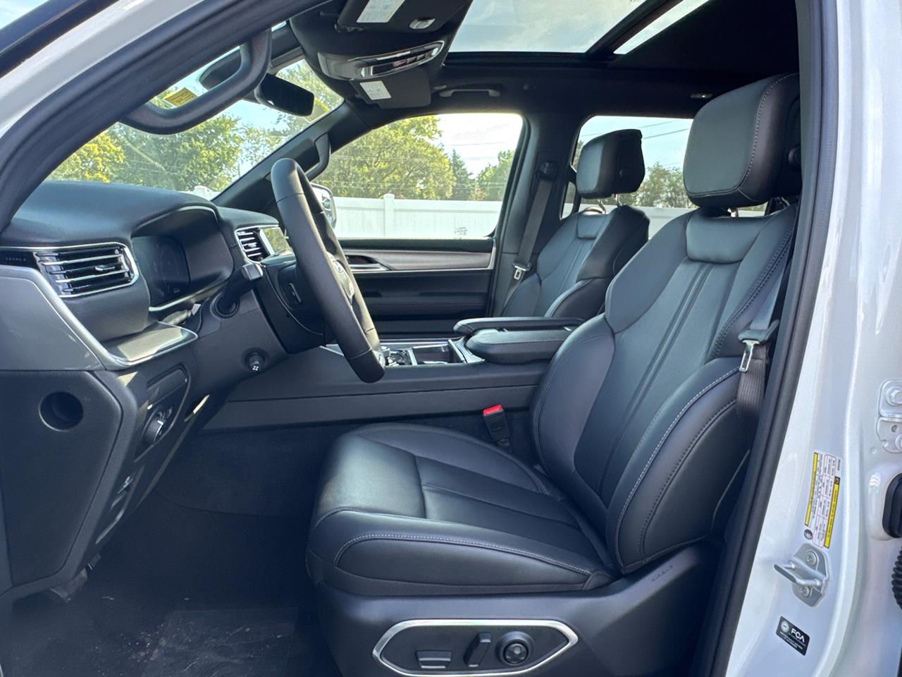 2025 Wagoneer Wagoneer