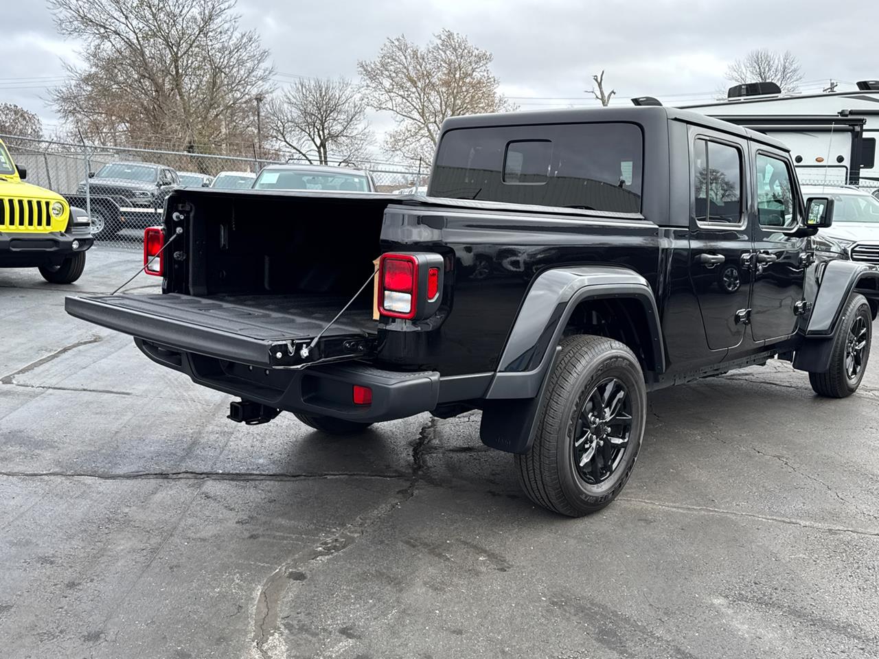 2023 Jeep Gladiator