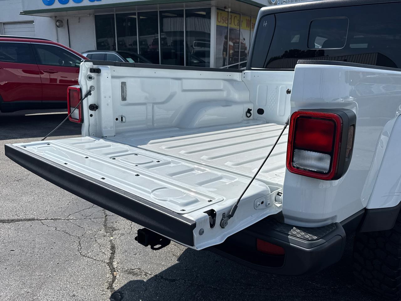 2023 Jeep Gladiator