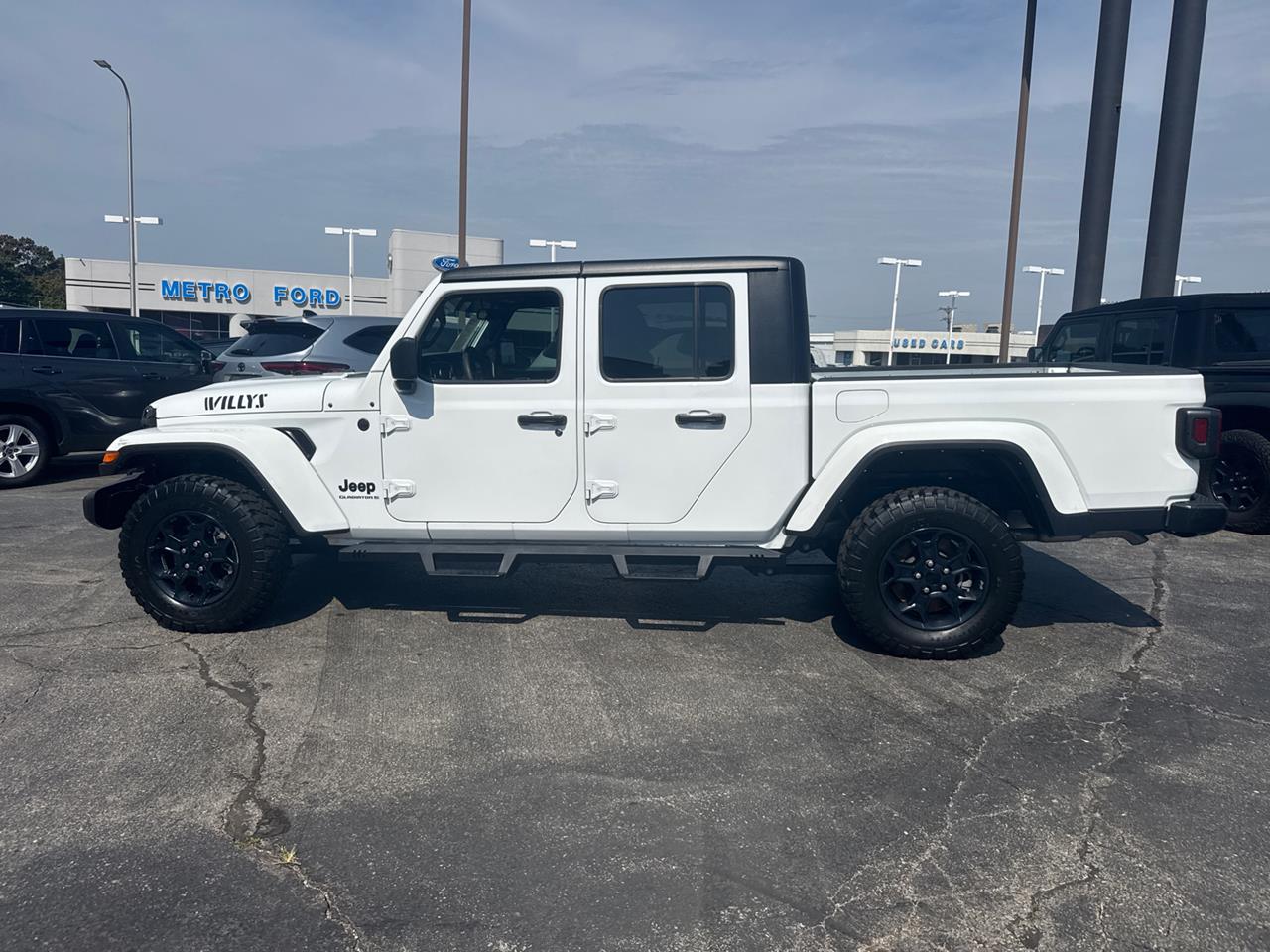 2023 Jeep Gladiator