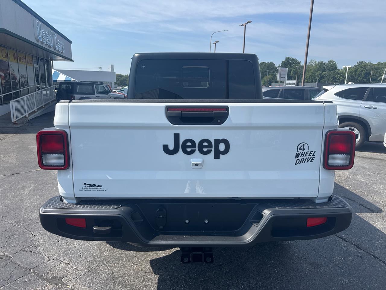 2023 Jeep Gladiator