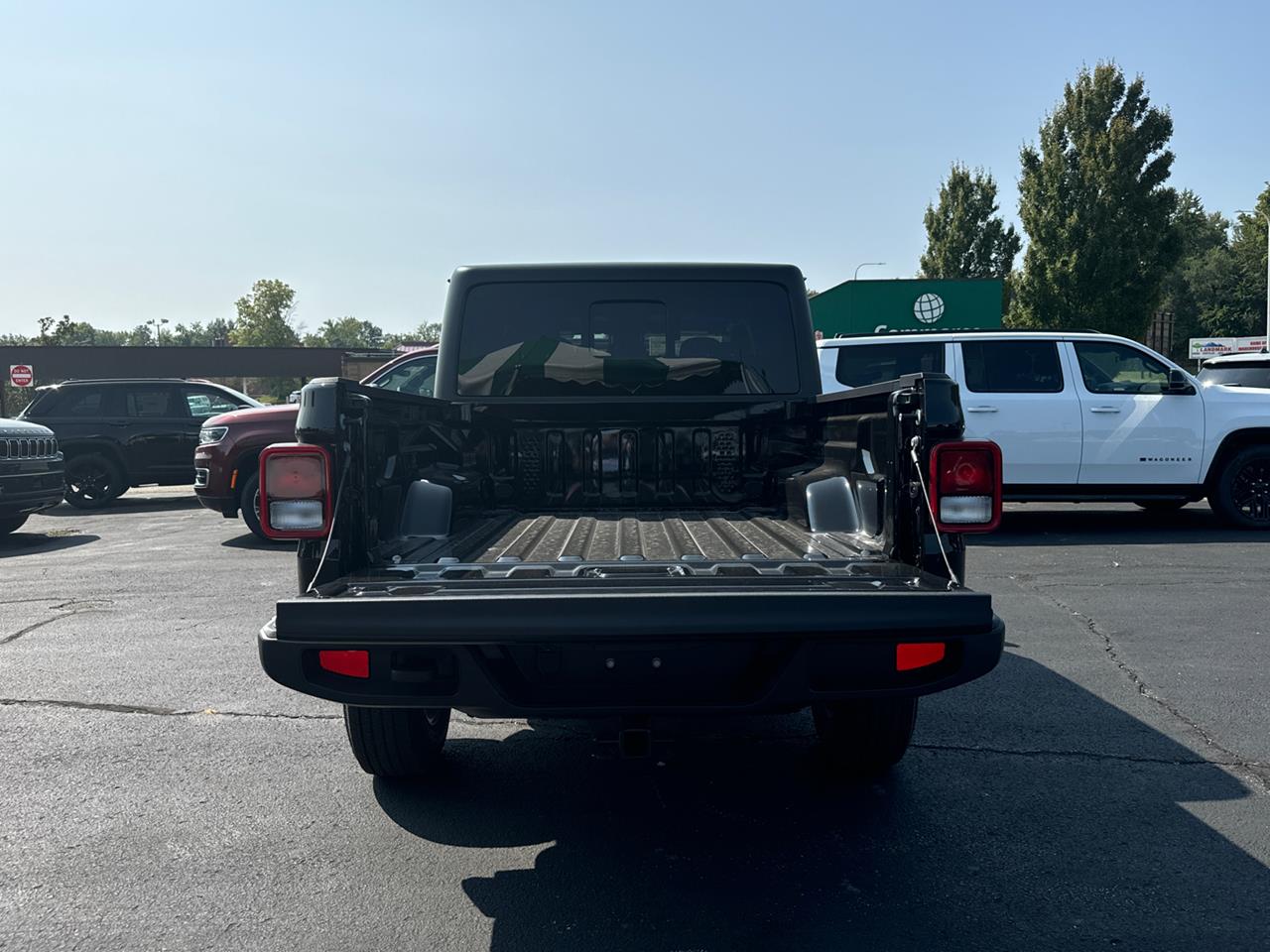 2024 Jeep Gladiator