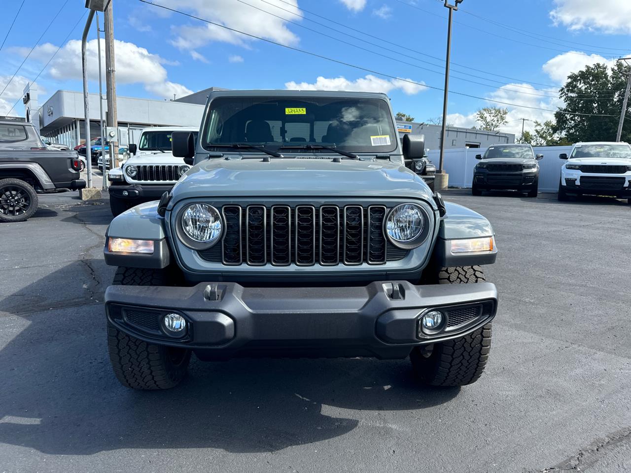 2024 Jeep Gladiator