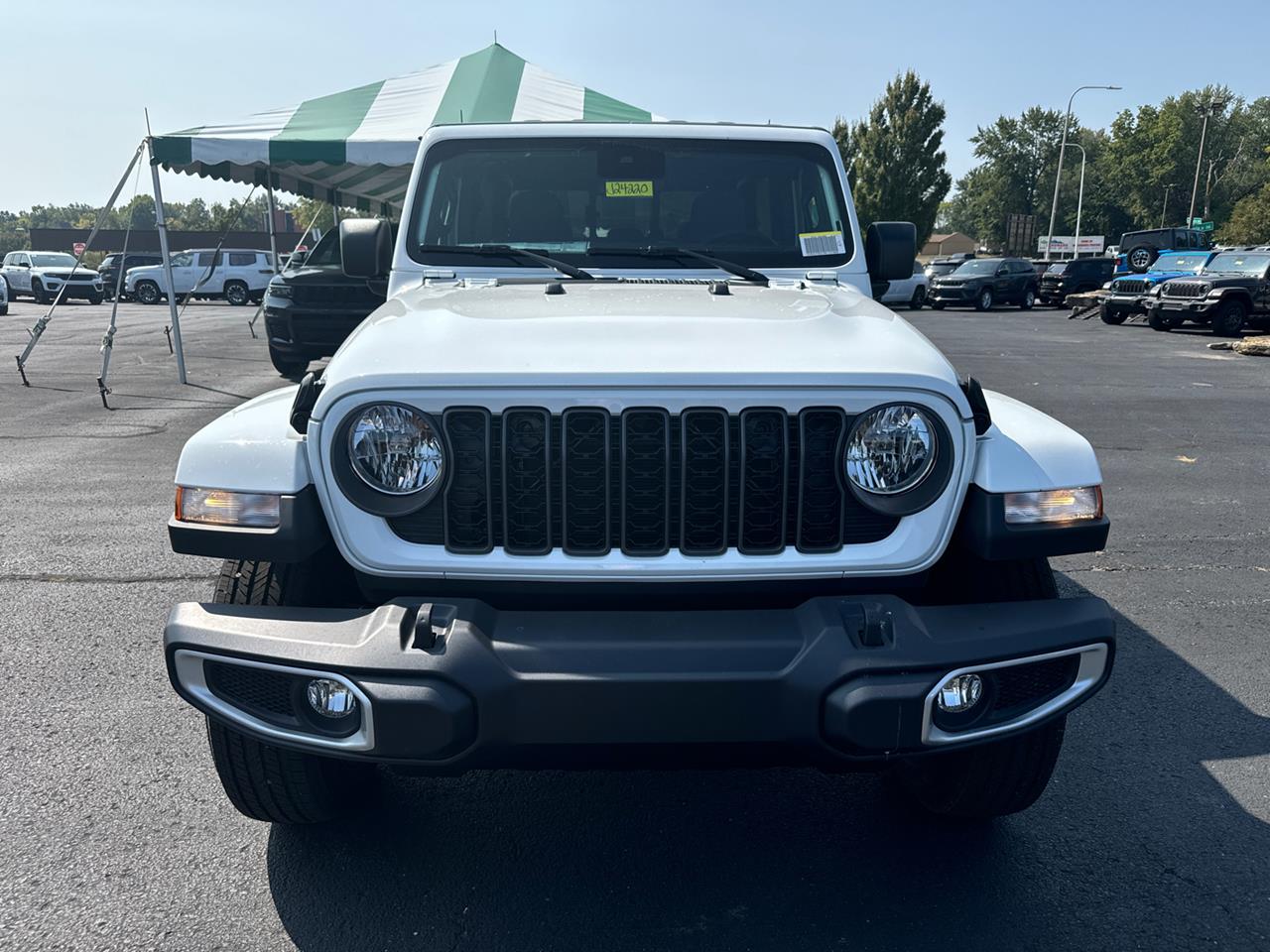 2024 Jeep Gladiator