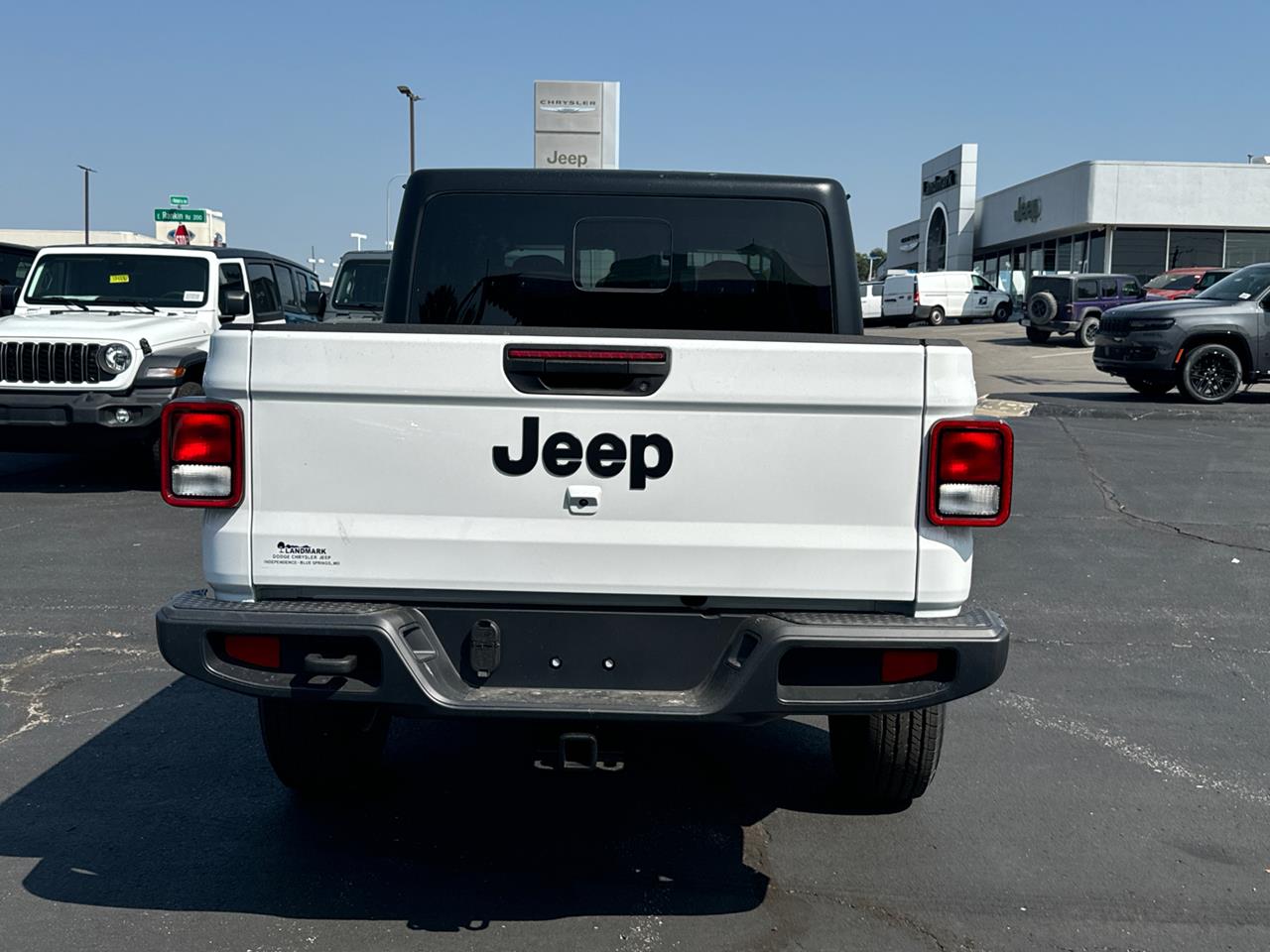 2024 Jeep Gladiator