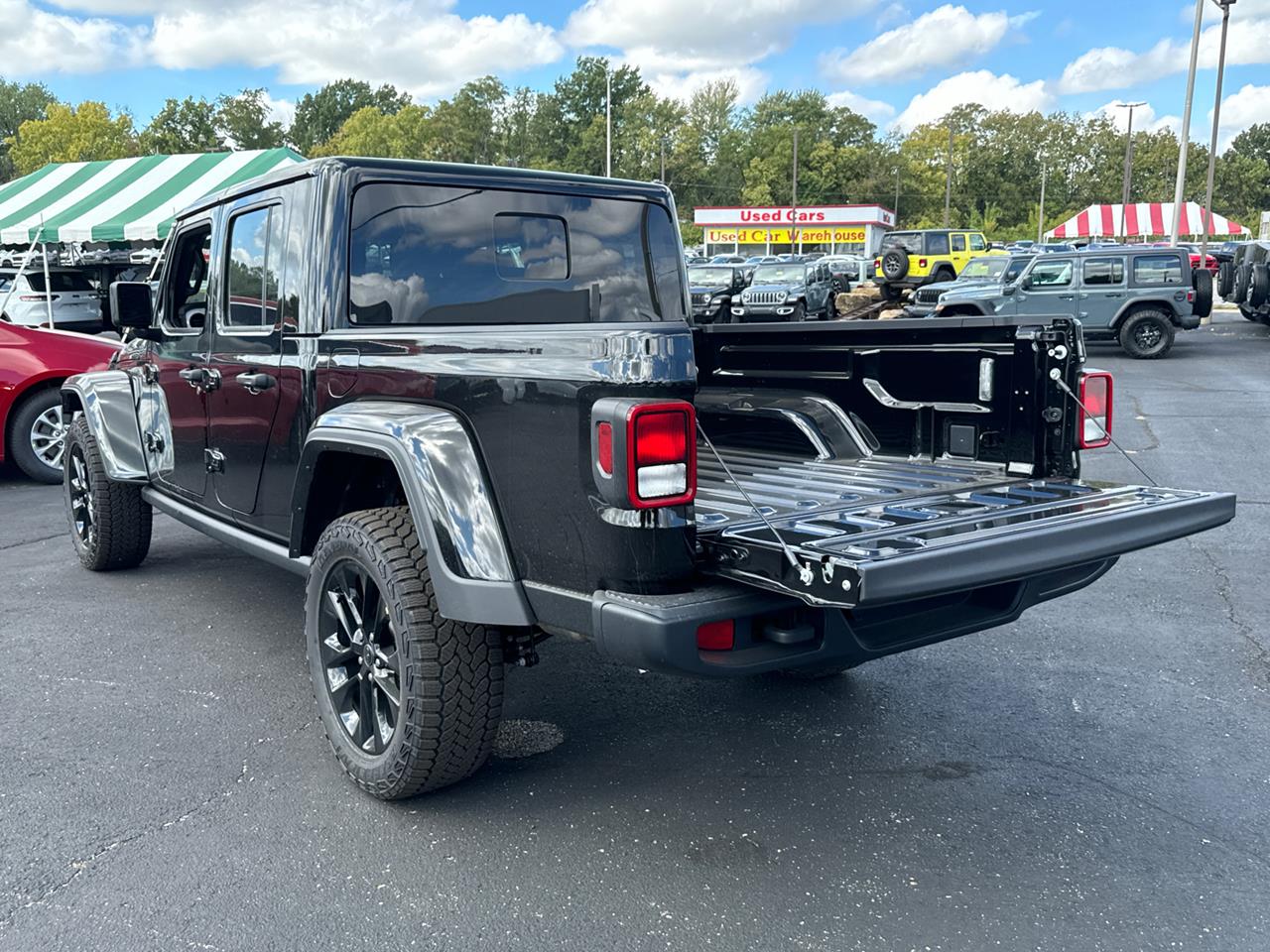 2024 Jeep Gladiator