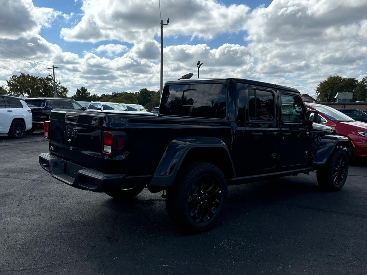 2024 Jeep Gladiator