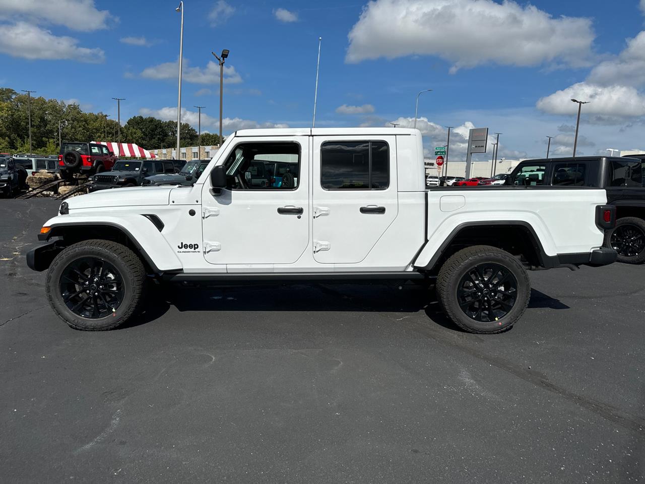 2024 Jeep Gladiator