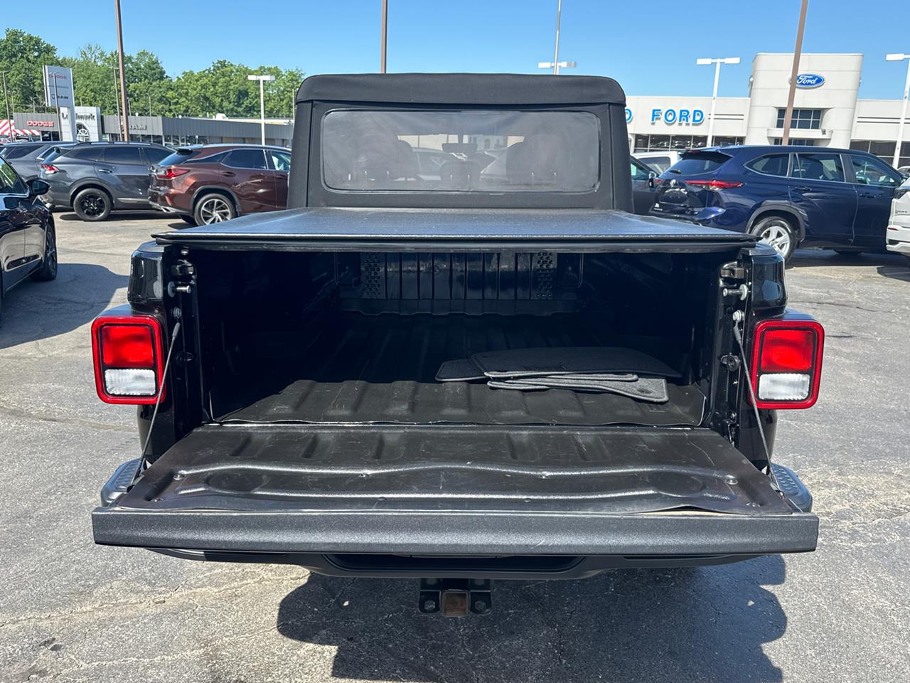 2022 Jeep Gladiator