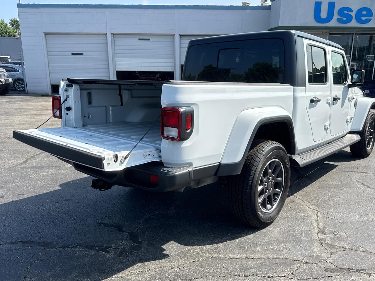 2021 Jeep Gladiator