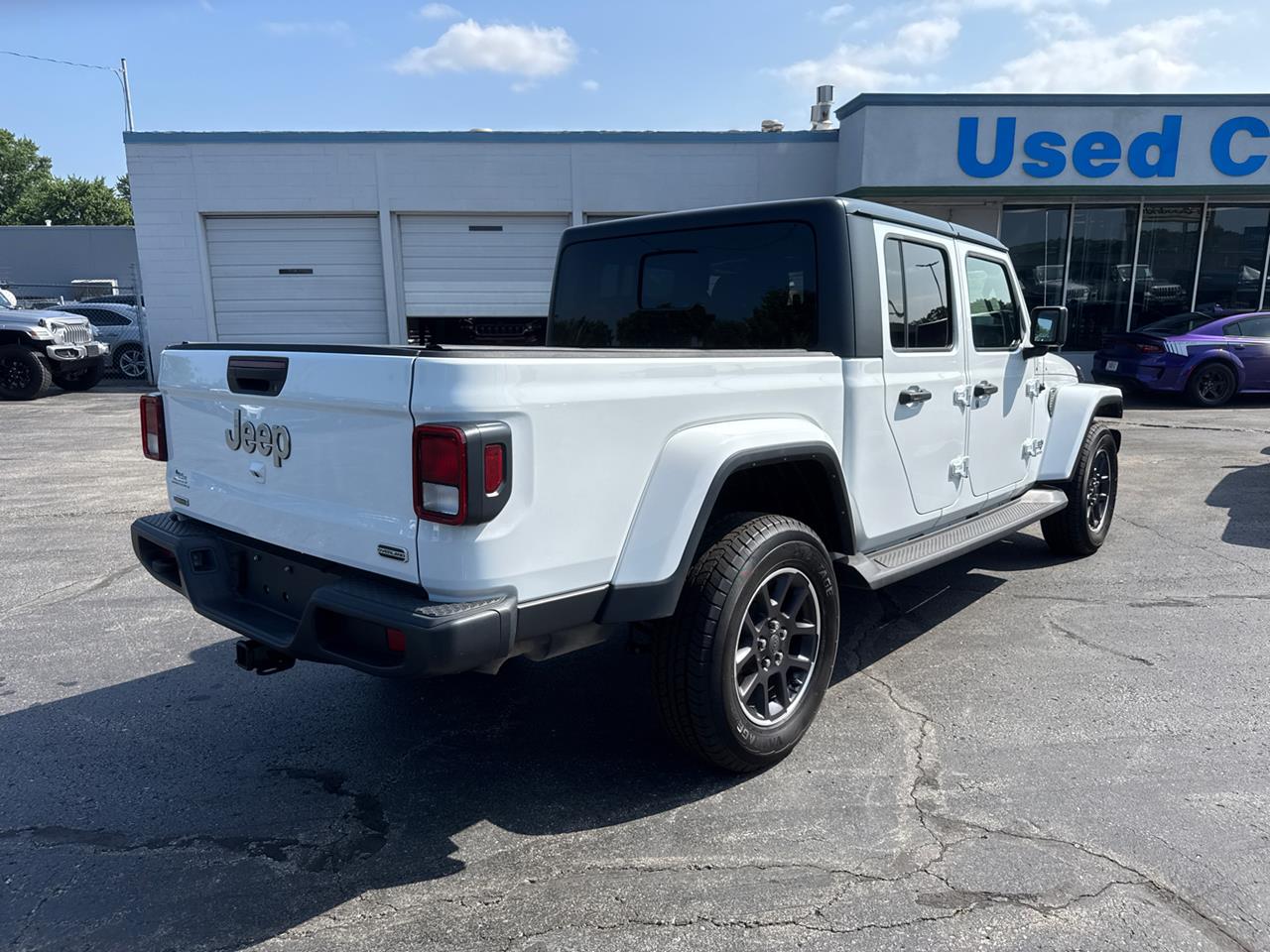 2021 Jeep Gladiator