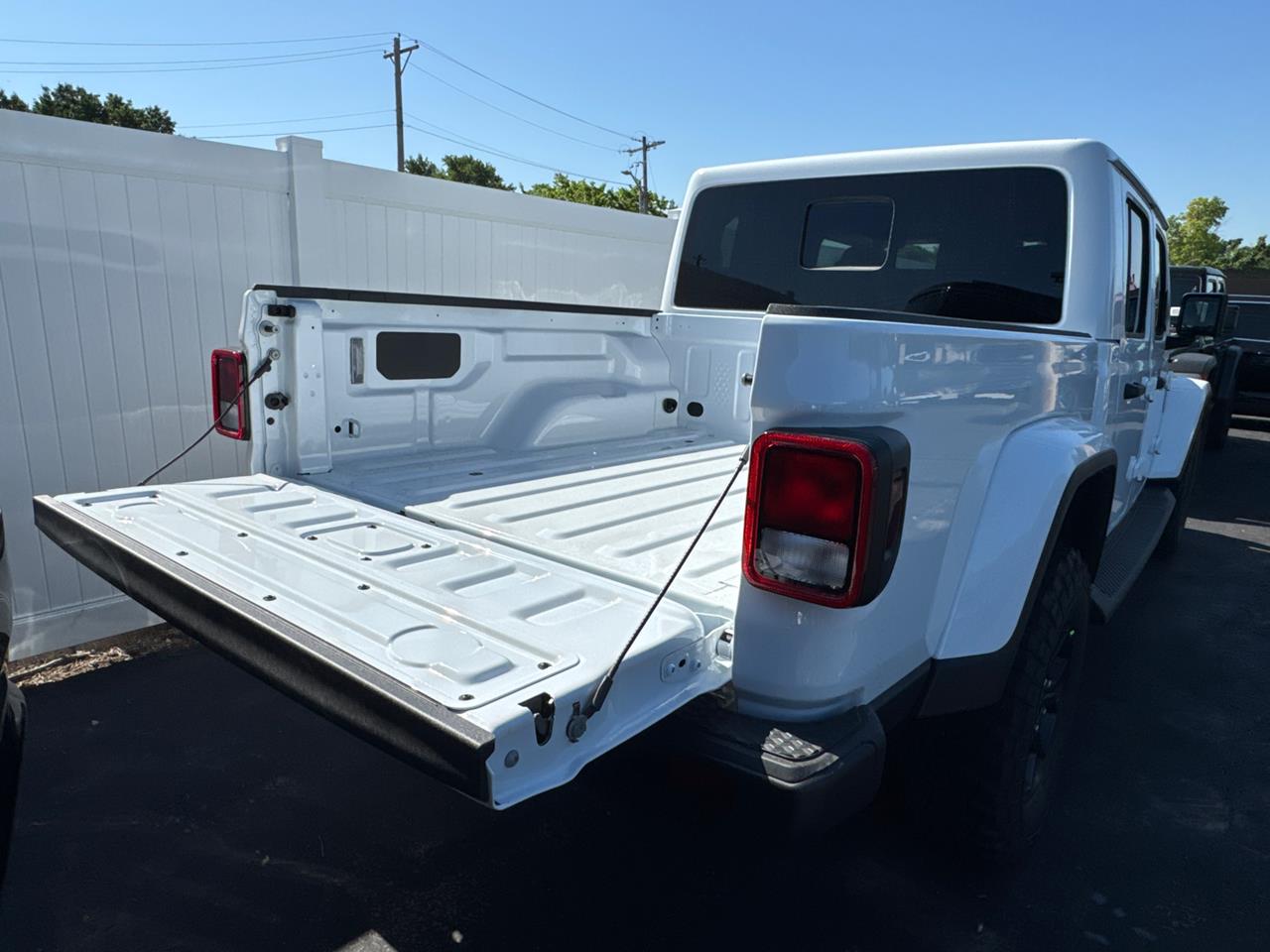2025 Jeep Gladiator