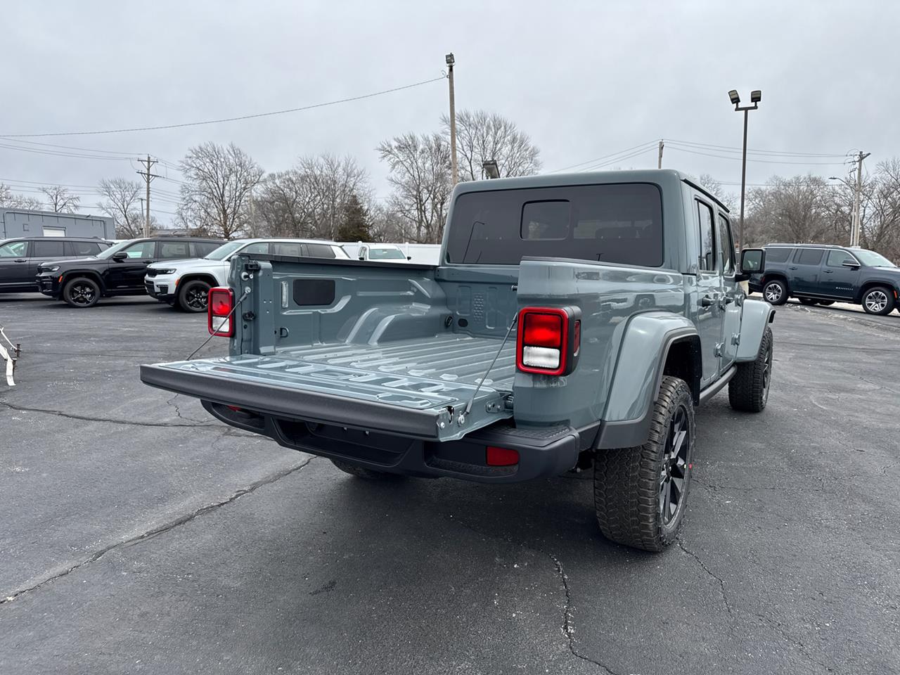 2025 Jeep Gladiator