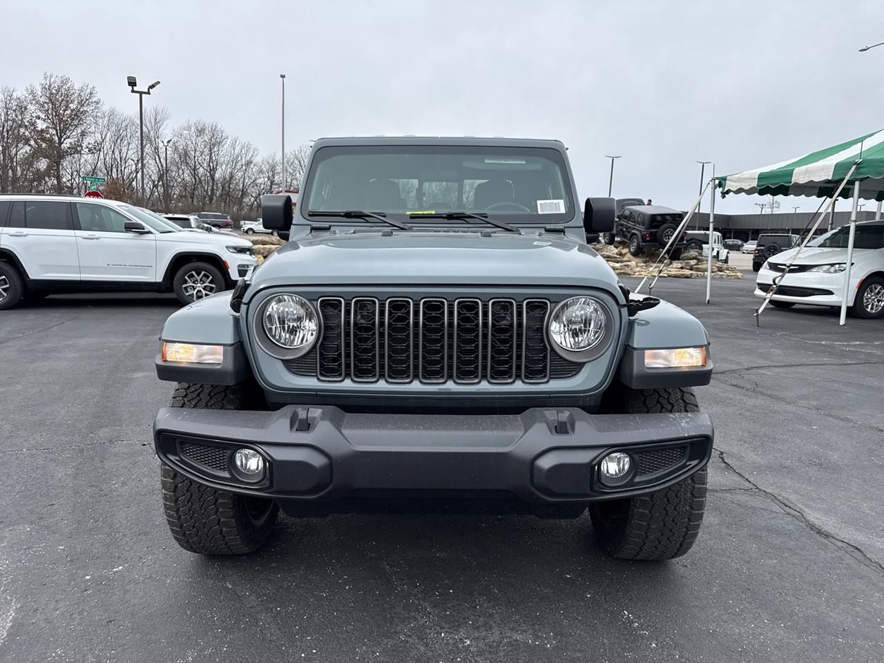 2025 Jeep Gladiator