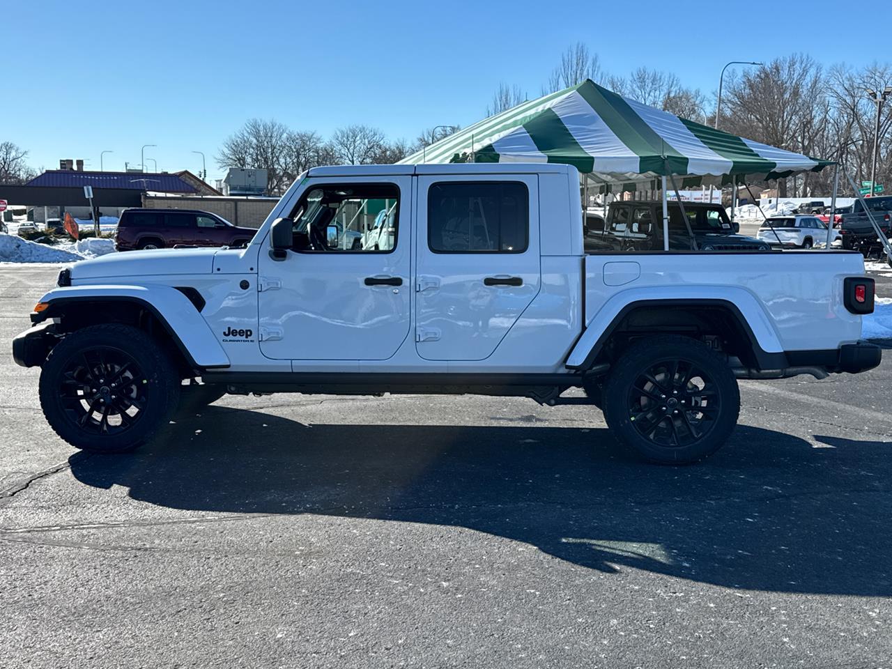 2025 Jeep Gladiator