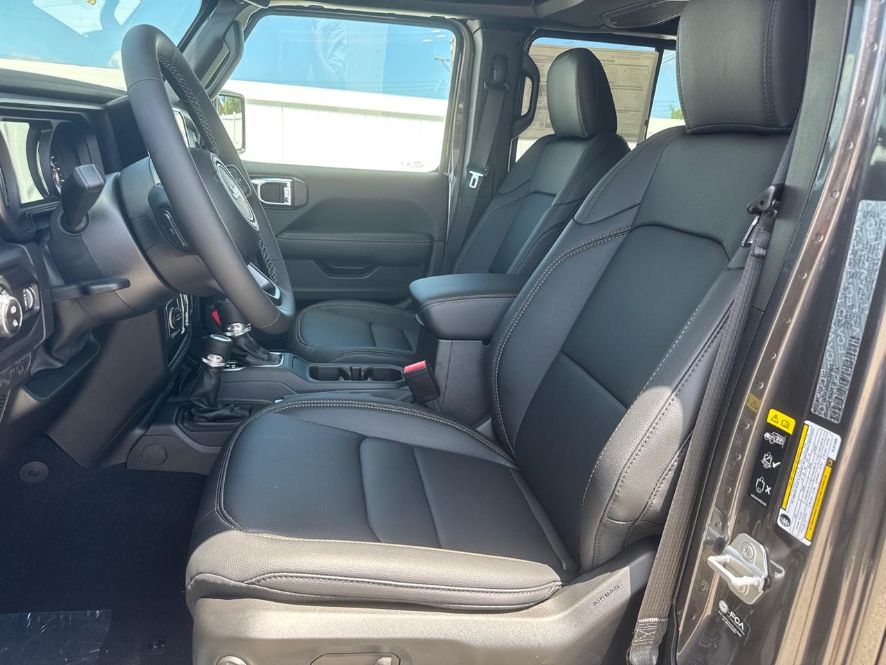 2025 Jeep Gladiator