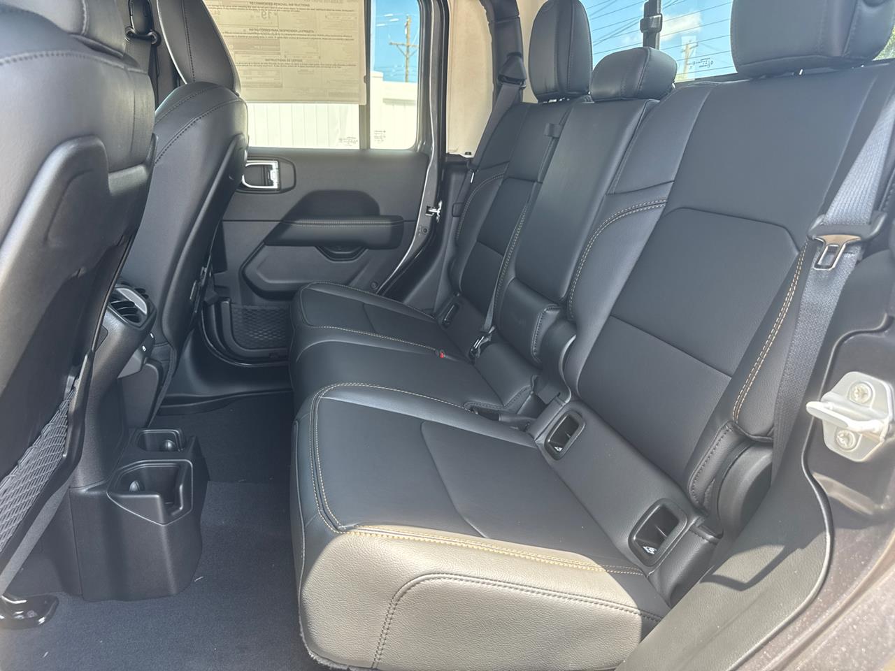 2025 Jeep Gladiator
