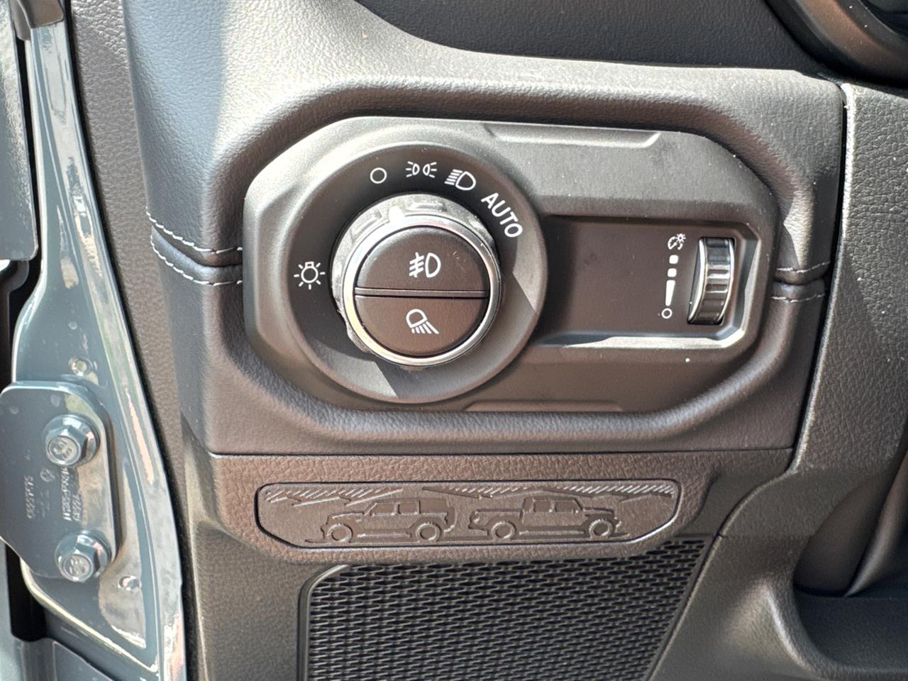 2025 Jeep Gladiator