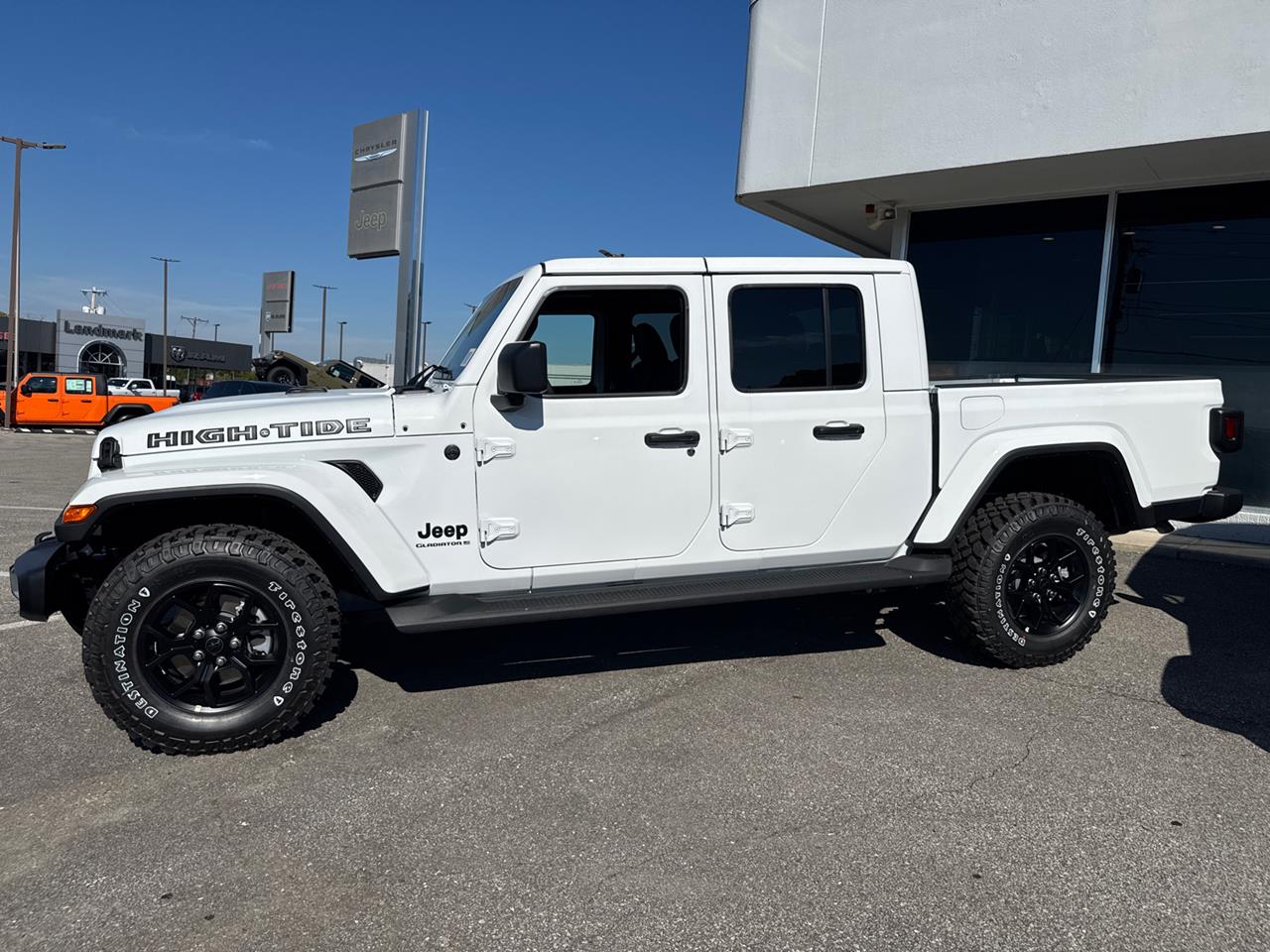 2025 Jeep Gladiator