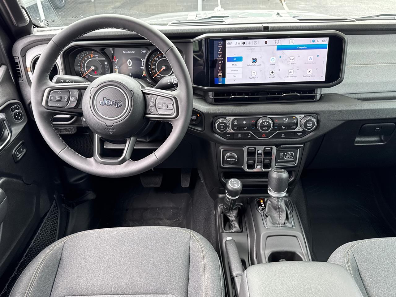 2025 Jeep Gladiator