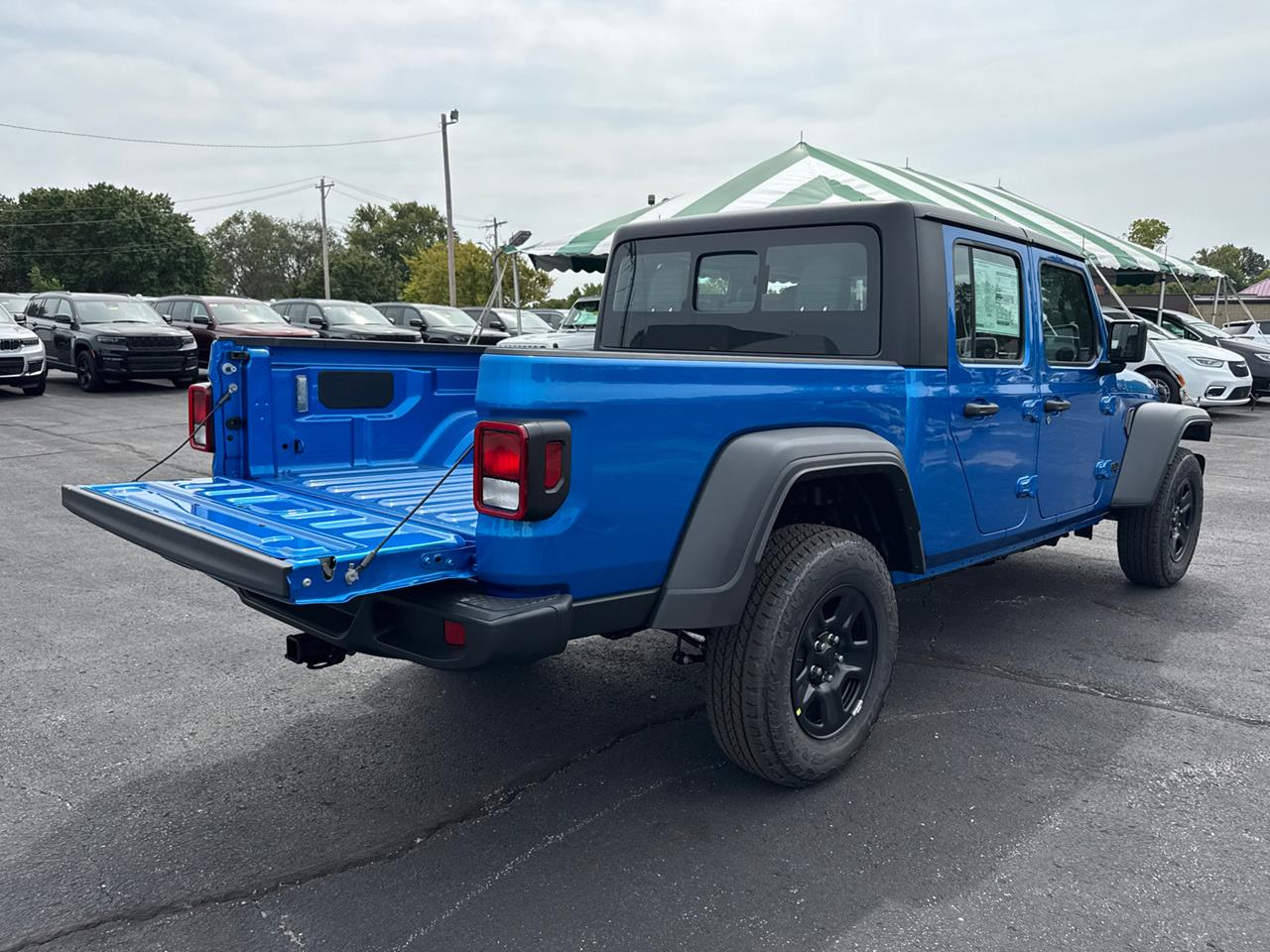 2025 Jeep Gladiator